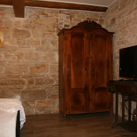 Sena Appartamento Pola